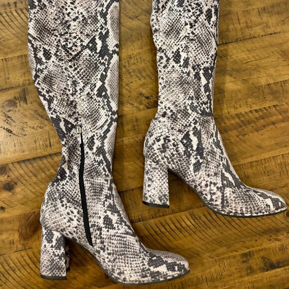 Marc Fisher Over-the-Knee Snake Print Boots – Size 7 - Picture 3 of 3